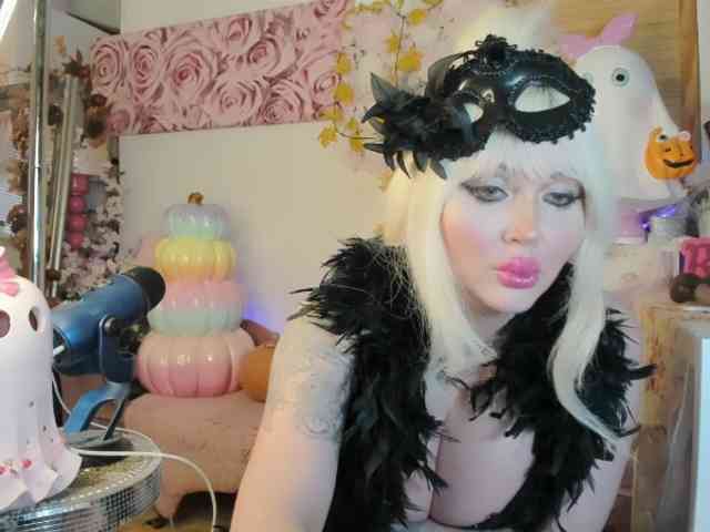 ElyinkPornsta webcam