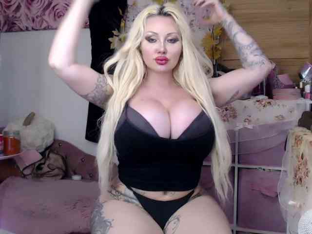 ElyinkPornsta webcam