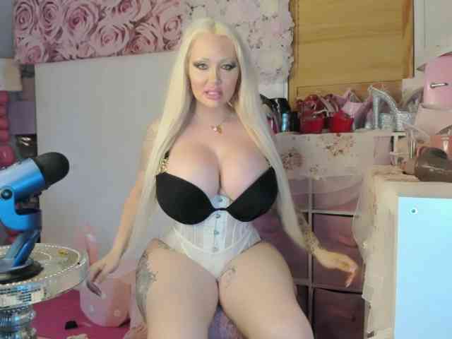 ElyinkPornsta webcam