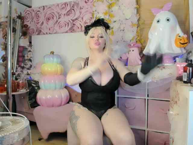 ElyinkPornsta webcam