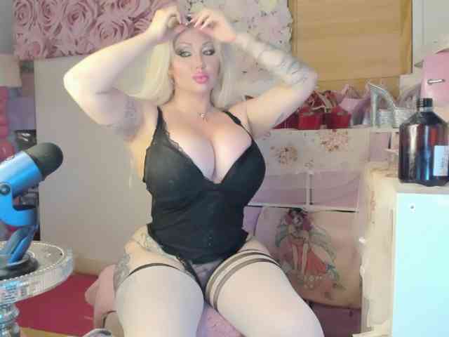 ElyinkPornsta webcam