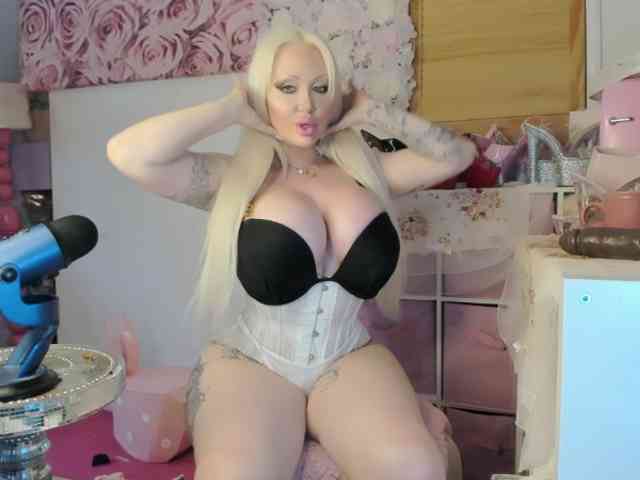 ElyinkPornsta webcam