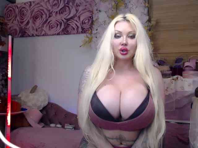 ElyinkPornsta webcam