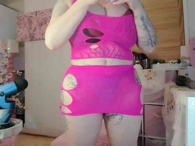 ElyinkPornsta webcam