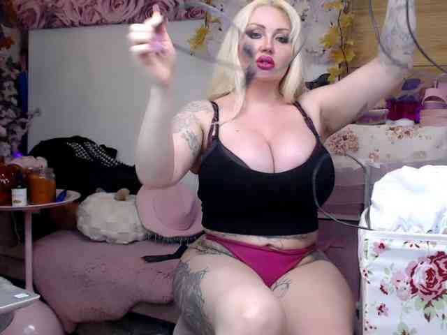 ElyinkPornsta ElyinkPornsta