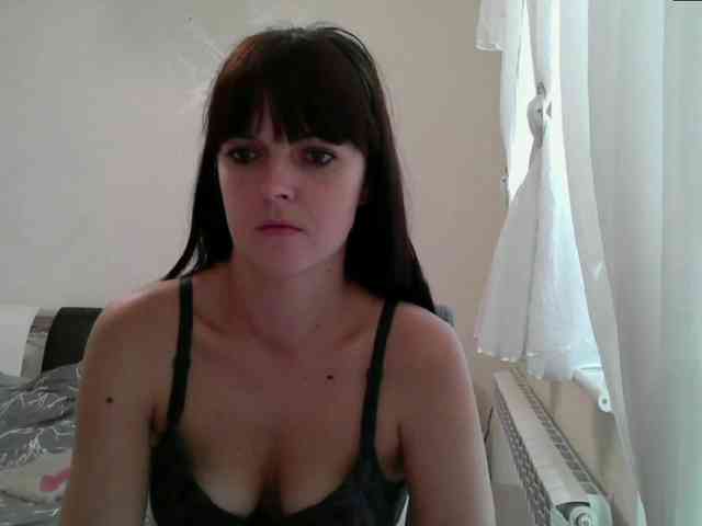 HotBrianna webcam