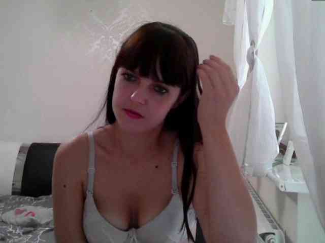 HotBrianna webcam