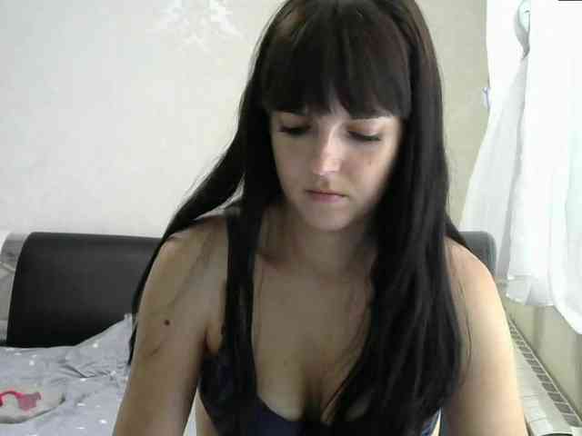 HotBrianna webcam