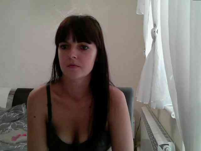 HotBrianna webcam