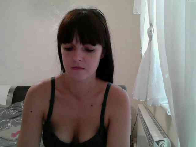HotBrianna webcam