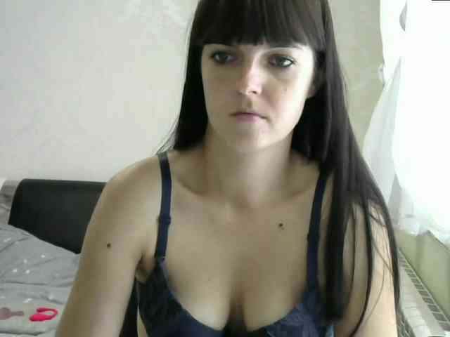 HotBrianna webcam