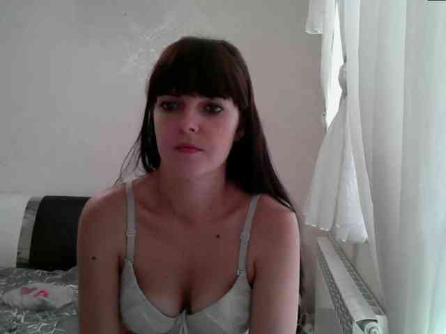 HotBrianna webcam