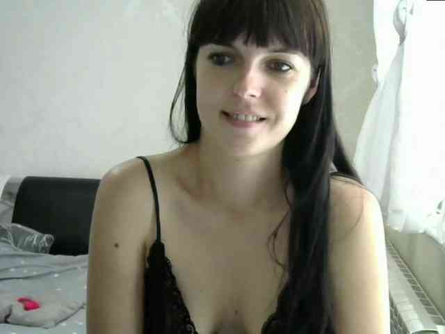 HotBrianna webcam