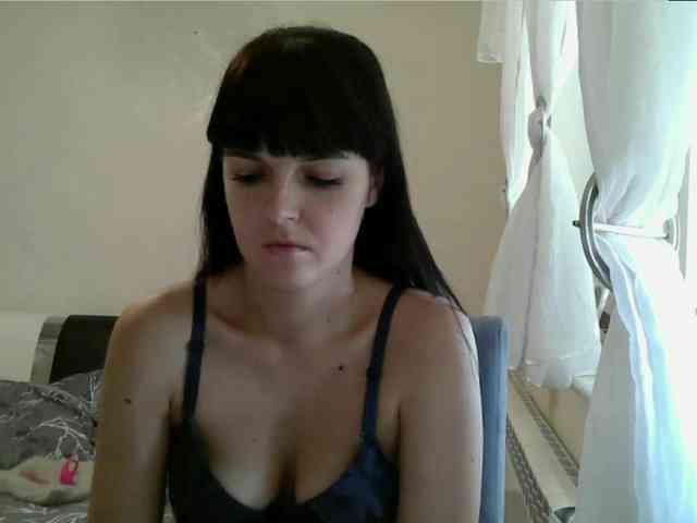 HotBrianna webcam