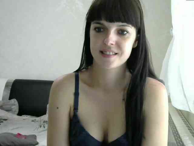 HotBrianna webcam