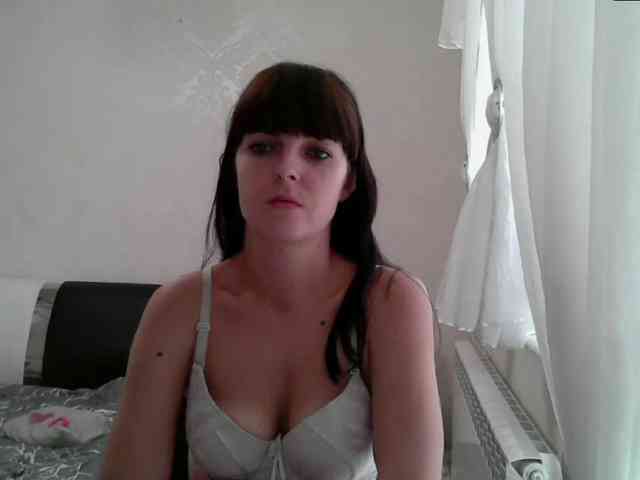 HotBrianna webcam
