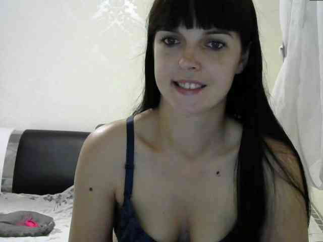 HotBrianna webcam