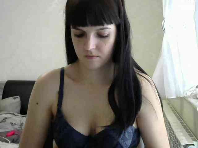 HotBrianna webcam