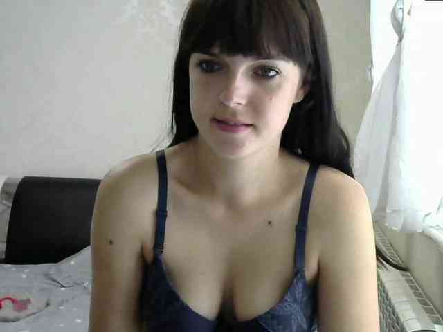 HotBrianna webcam