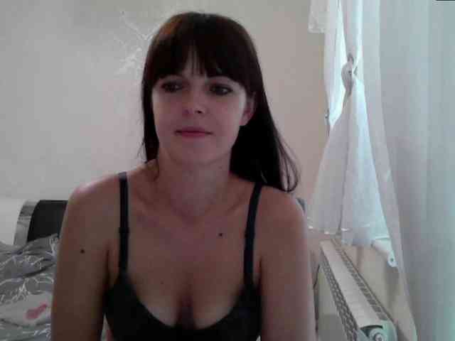 HotBrianna webcam