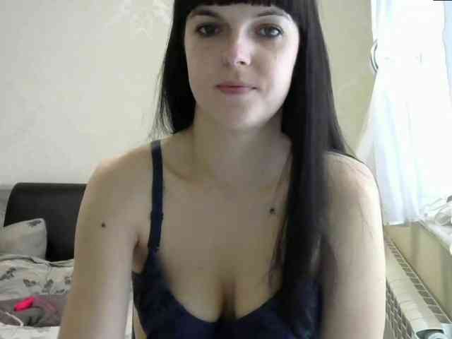 HotBrianna webcam