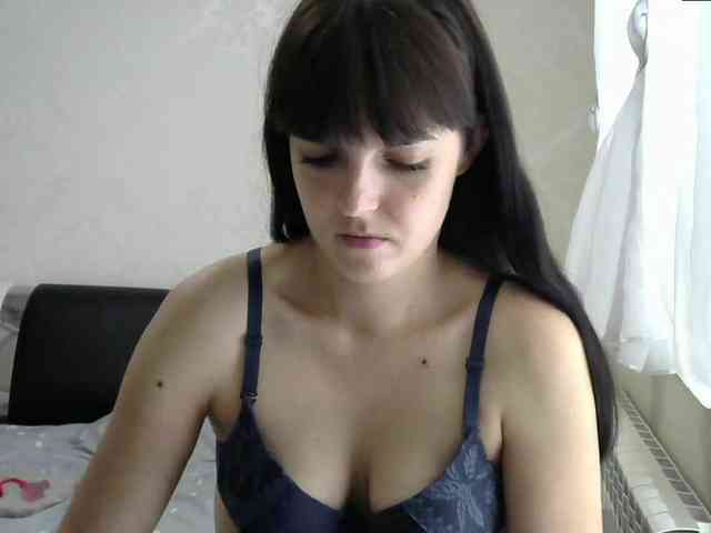 HotBrianna webcam