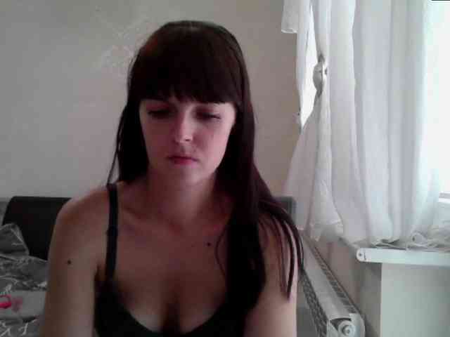HotBrianna webcam