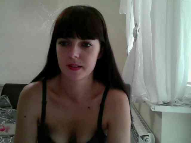 HotBrianna webcam