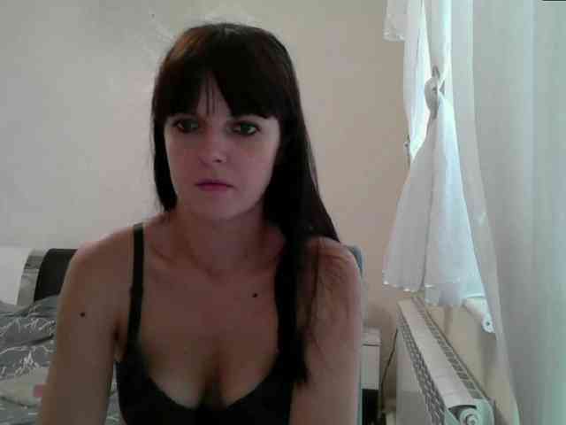 HotBrianna webcam