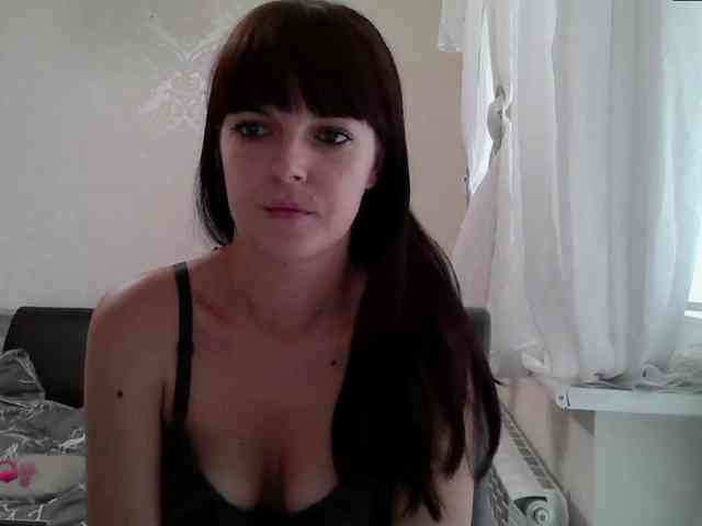 HotBrianna webcam