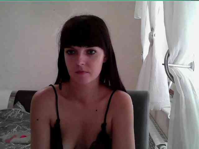 HotBrianna webcam