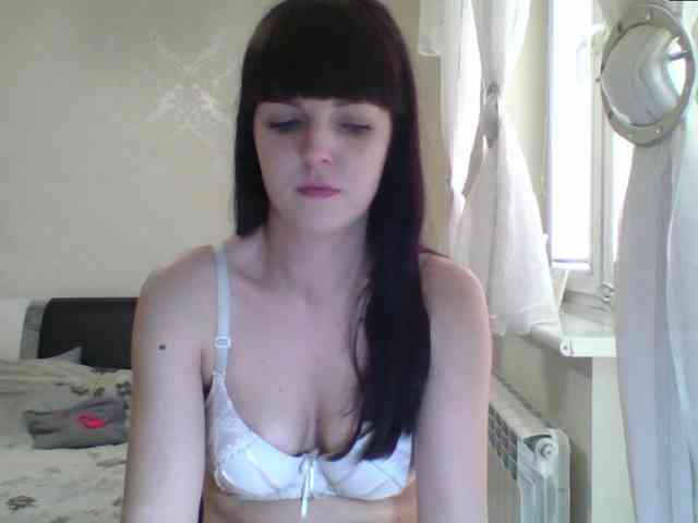 HotBrianna webcam