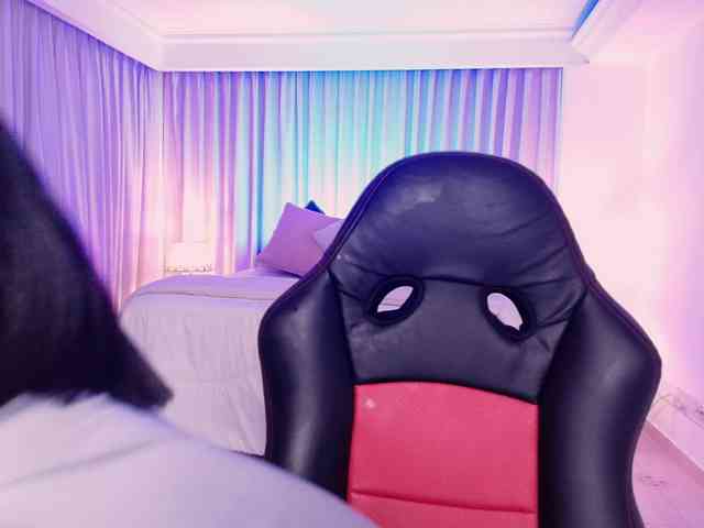 AriannaSmithh webcam
