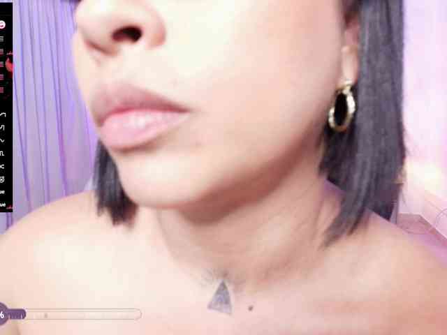 AriannaSmithh webcam