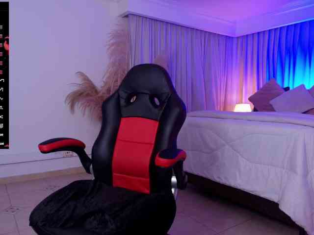 AriannaSmithh webcam