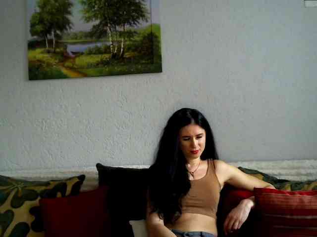 MilfLunna webcam