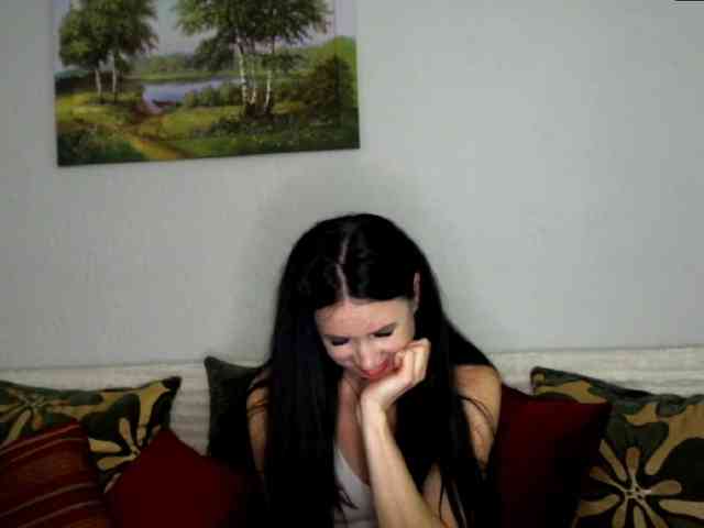 MilfLunna webcam