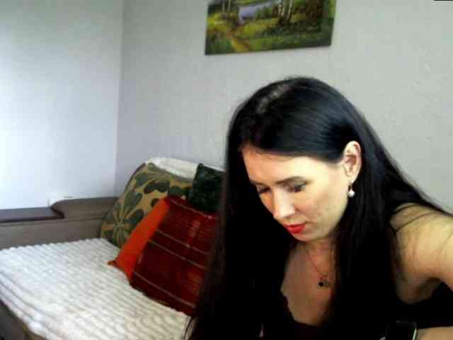MilfLunna webcam