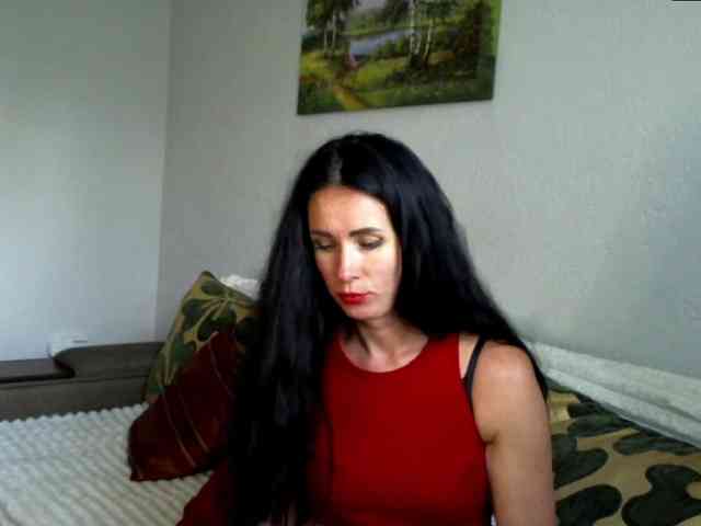 MilfLunna webcam