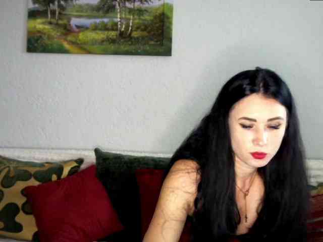 MilfLunna webcam