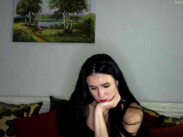 MilfLunna webcam