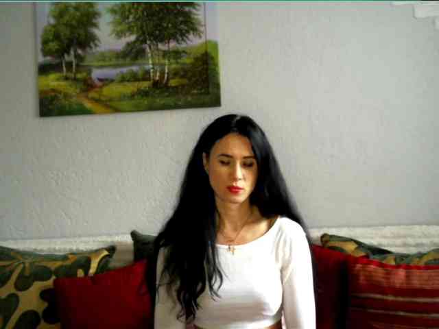 MilfLunna webcam
