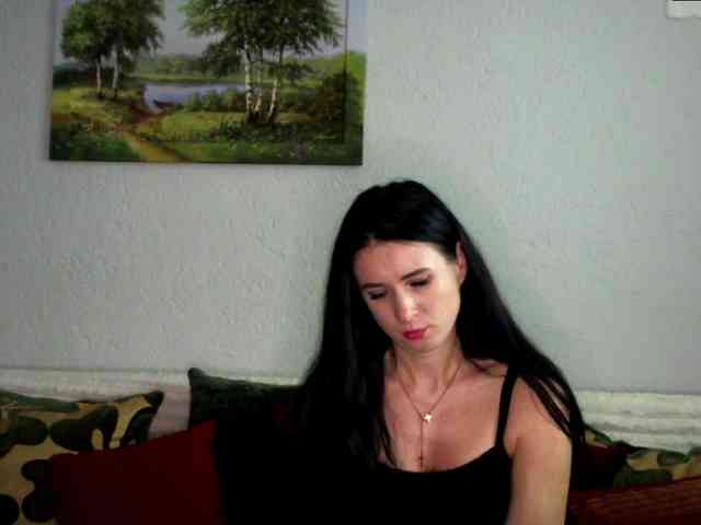 MilfLunna webcam
