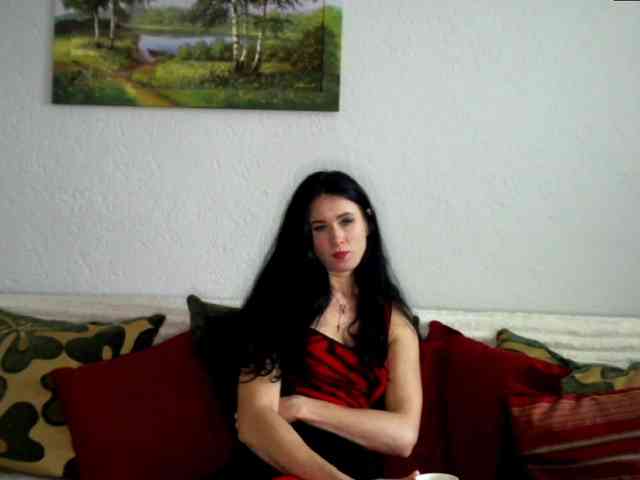 MilfLunna webcam