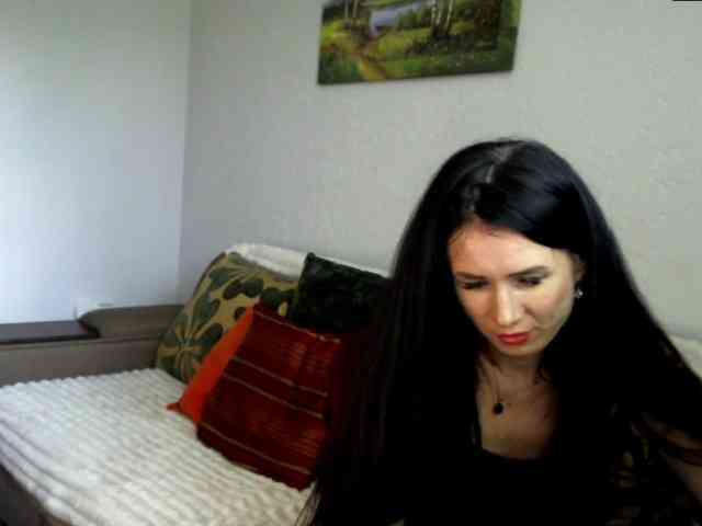 MilfLunna webcam