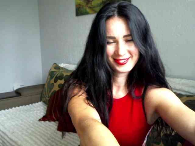 MilfLunna webcam