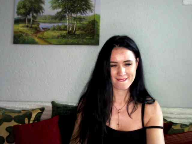 MilfLunna webcam