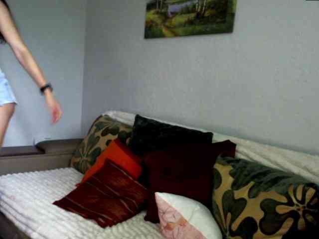 MilfLunna webcam