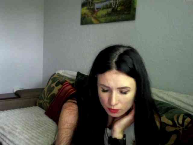 MilfLunna webcam