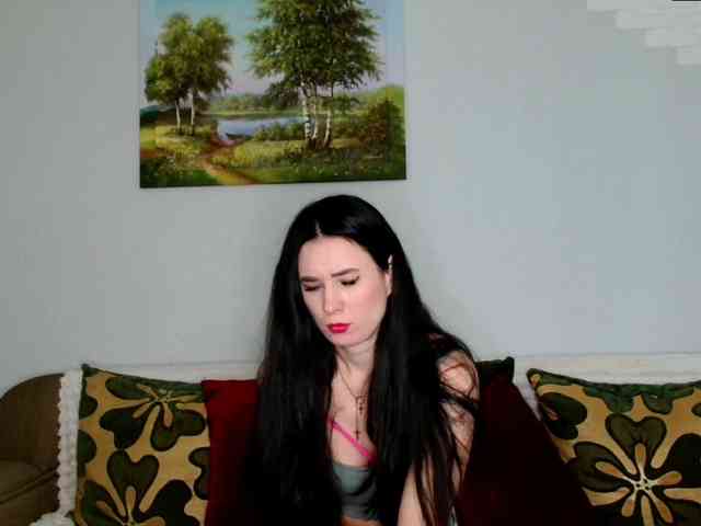 MilfLunna Live Webcam on BongaCams